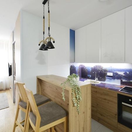 Duki New Belgrade Appartement Buitenkant foto