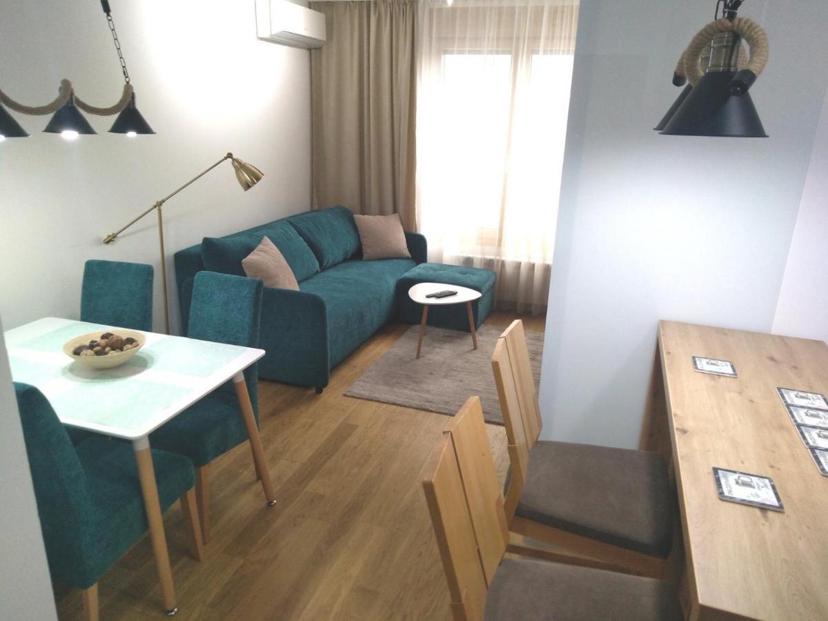 Duki New Belgrade Appartement Buitenkant foto